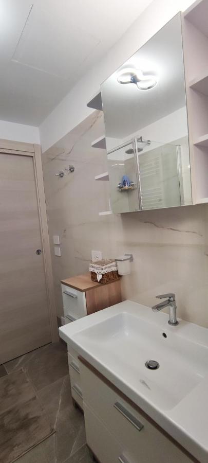 Bruno'S House Apartment Pescara Ngoại thất bức ảnh